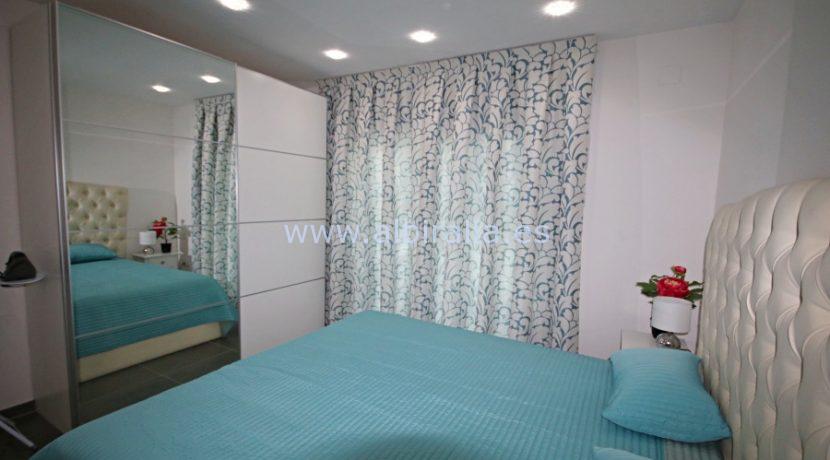 Apartment for rent in Lux Albir in Albir