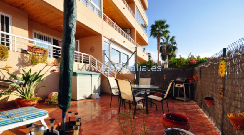 Apartment for sale in edif. Alborada Golf in the center of Albir