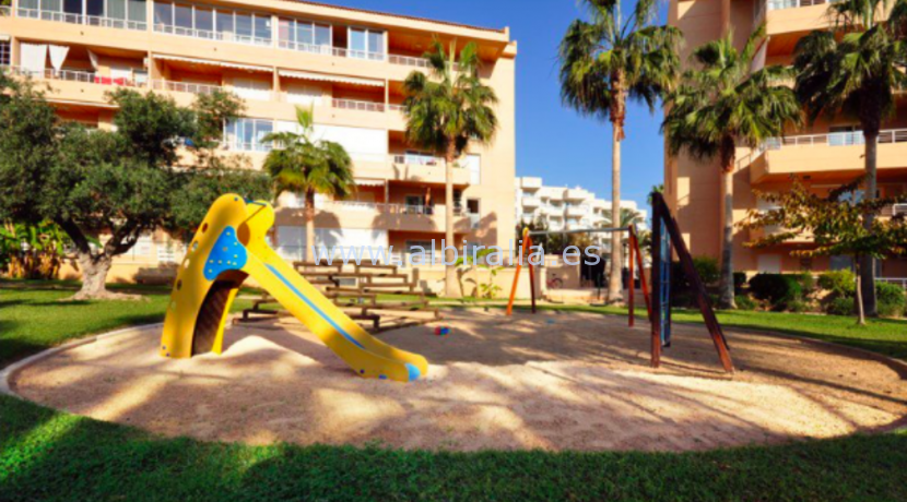 Apartment for sale in edif. Alborada Golf in the center of Albir