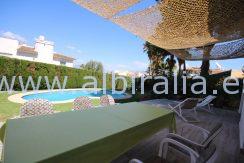 moderne villa for ferie utleie med privat basseng i Albir