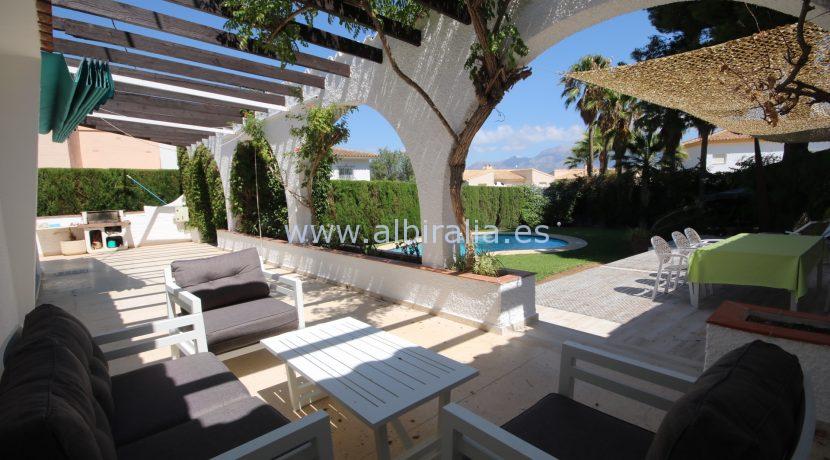 modern villa with private pool for holidays rent in Albir