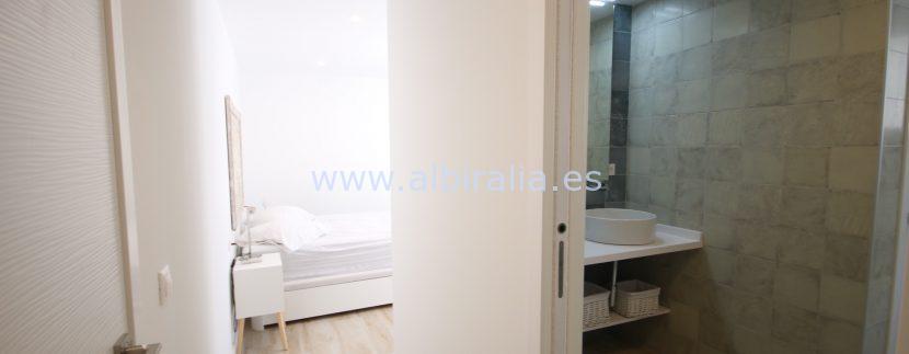 modern villa with private pool for holidays rent in Albir