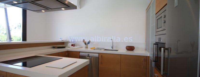 modern villa with private pool for holidays rent in Albir