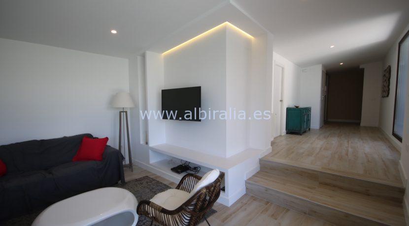 modern villa with private pool for holidays rent in Albir