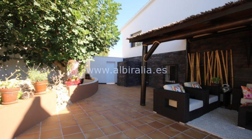 Villa til salgs ved internasjonal skole i Benidorm La Nucia Altea