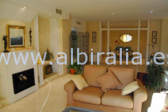 luxsus villa with many bedrooms seven bedrooms for investment in Spain