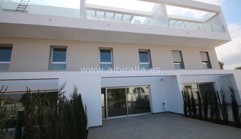 unfurnished house for long term rent albir