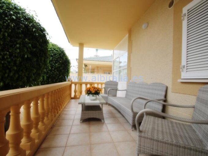 amplia casa villa chalet vacaciones albir