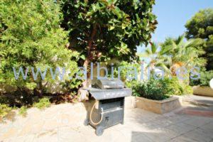 tommansbolig leie albir hage basseng