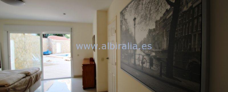 tommansbolig leie albir hage basseng