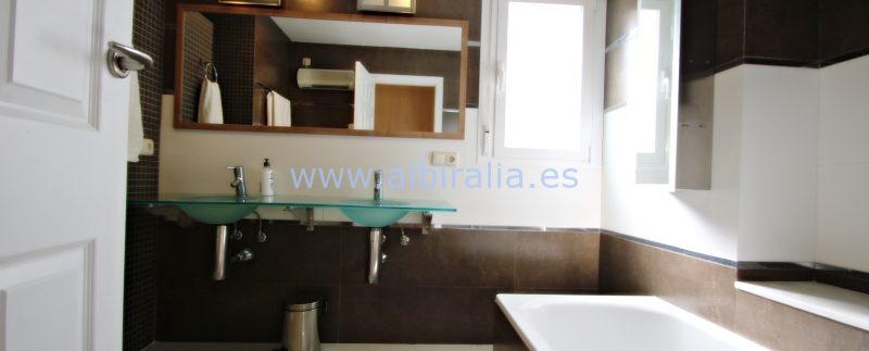 beautiful villa rent central albir swimming pool
