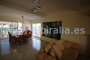 beautiful villa rent central albir swimming pool