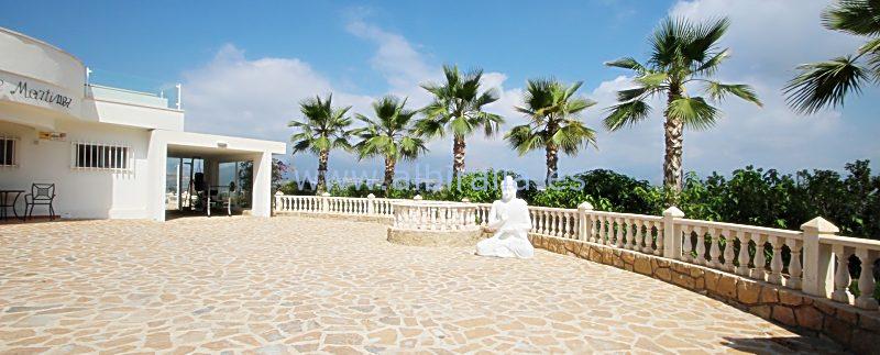 modern villa rent sea view swimming pool wifi