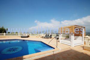 chalet lujo alquiler albir verano piscina privada vista mar