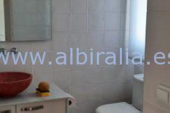 Bathroom 1 urb Belmonte Den Norske Skole Alfaz