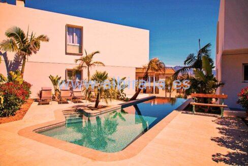 Modern villa for rent Albir Altea
