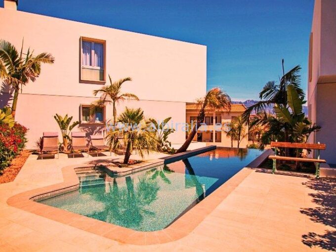 Modern villa for rent Albir Altea