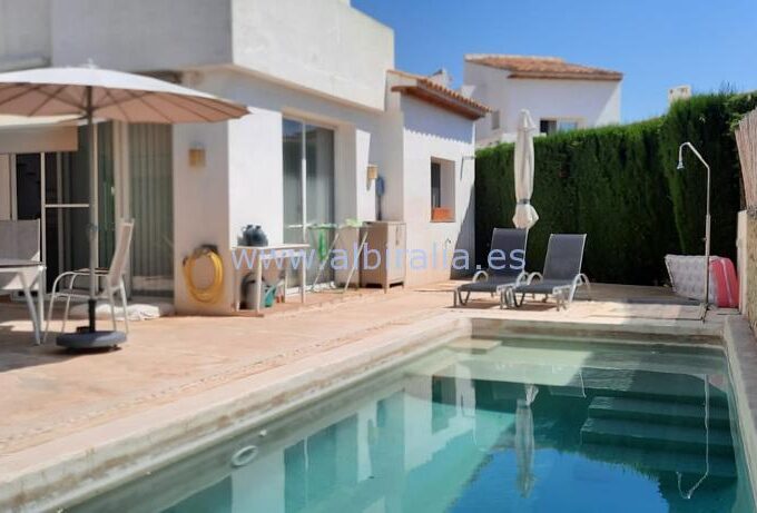 villa with private pool holidays Albir