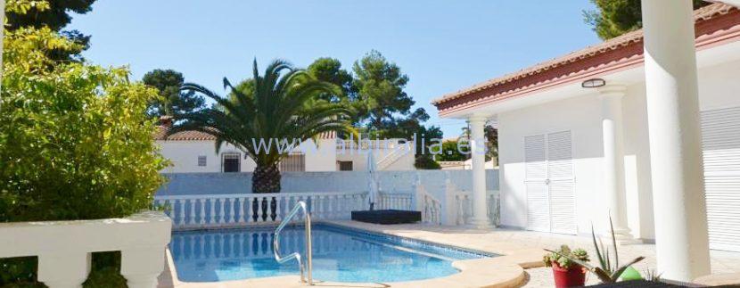 Long term rent property in Alfaz Albir area big villa