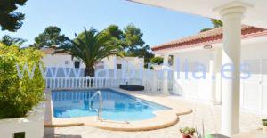 Spacios villa for long term rent near norwegian school in Alfaz