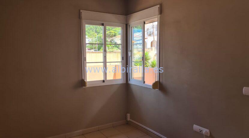 3 bedrooms house with sea view close to the beach in Albir