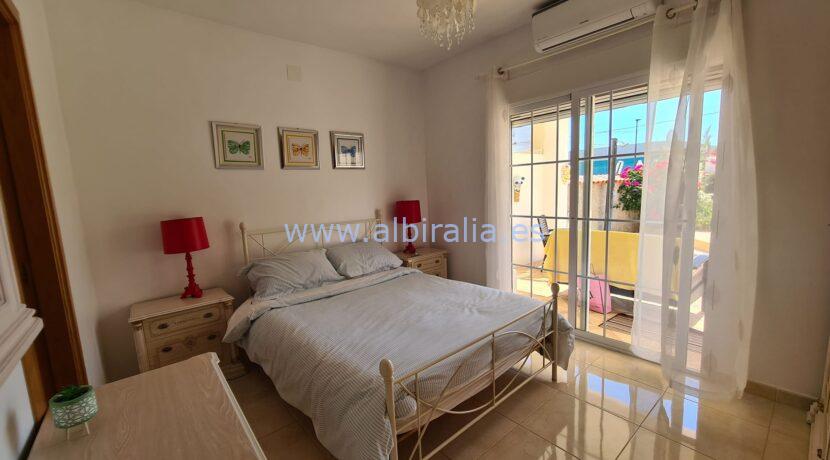Flott villa til salgs i Albir sentrum nær til stranda Playa del Albir