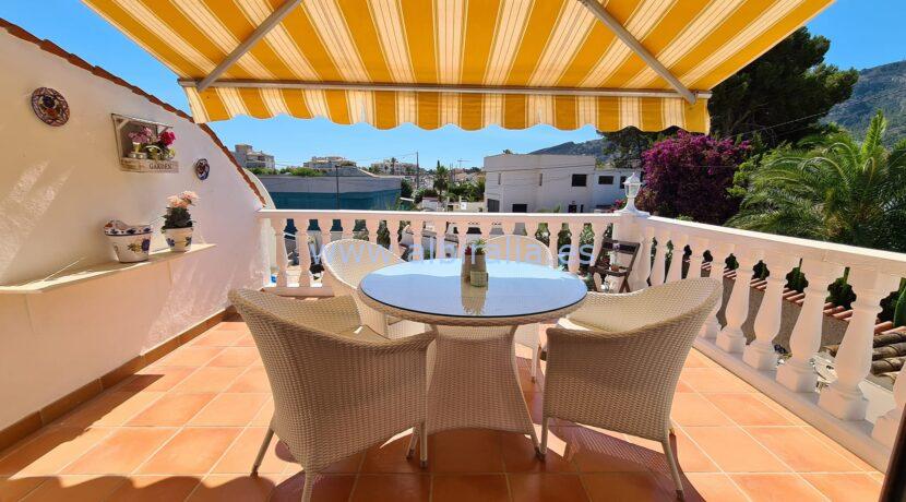 terrace with panoramic views to the mountain and Faro del Albir