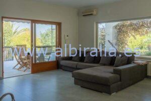 Villa on a big plot of 1600m2 for sale in Albir Altea area