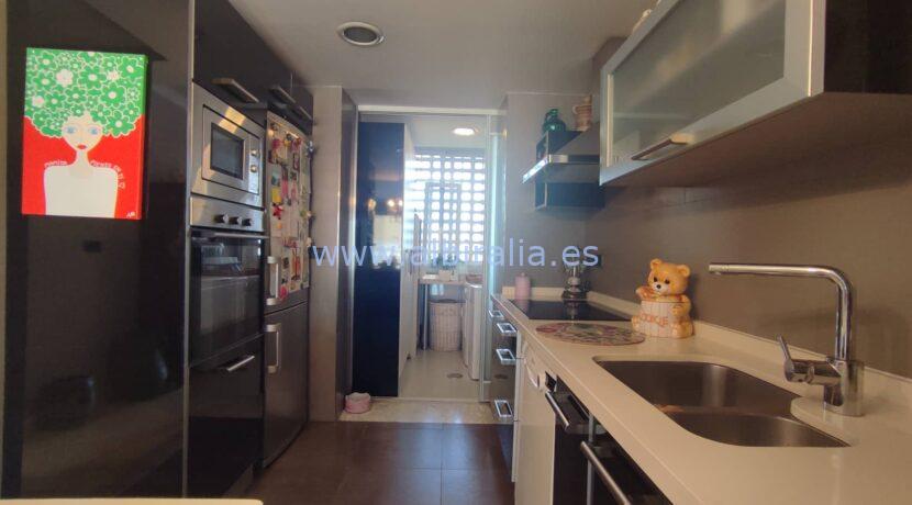 Modern kitchen in a refurnished apartment for sale in Albir