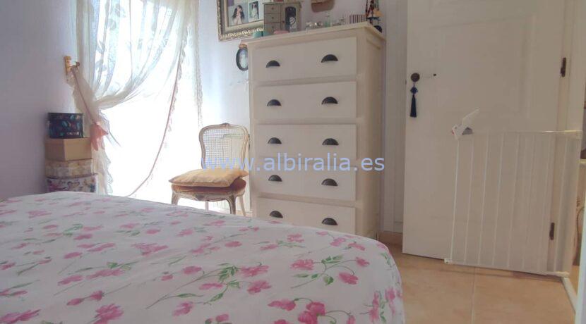 Apartment on reduced price for sale in the center of Albir Alfaz del Pi Alicante