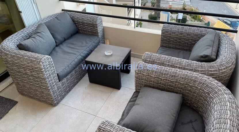 Terrace with seaw view 1 bedroom apartment available in Albir