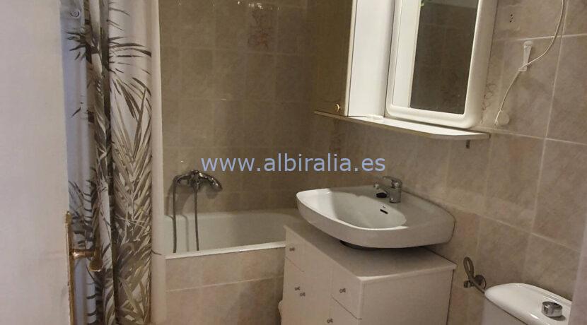 bolig med flere bad til salgs i albir