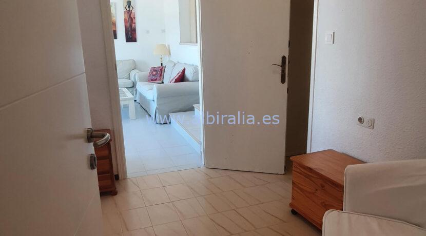 villa de 220 m2 se vende en la montaña en la Playa del Albir
