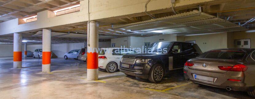 big storage and garage for few cars
