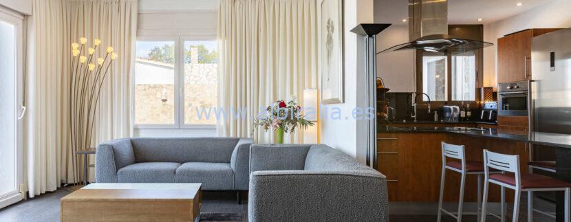 Private luxury villa just 8 minutes from Santa Margarida Beach