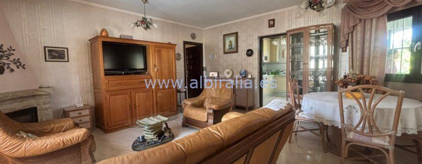 spacios villa with big bedrooms for sale near Albir area