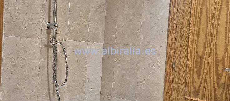 Piso alquiler turístico El Albir cocina americana baño completo