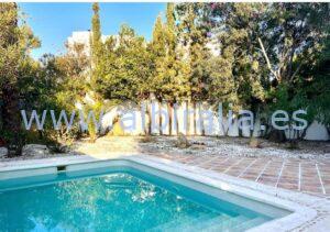 villa for long term rent close to International school