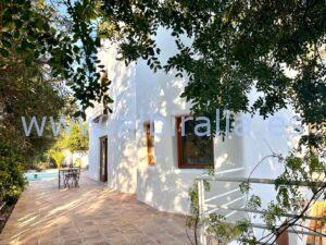 norsk standart villa til leie i Albir Alfaz