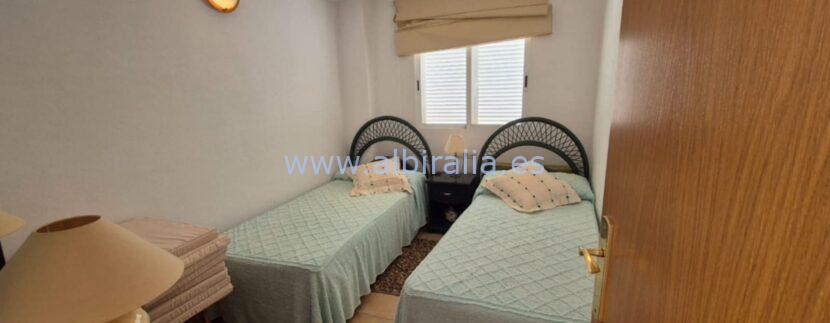Apartamento de 2 dormitorios con vista al mar se vende en Altea La Vieja solo 260000€