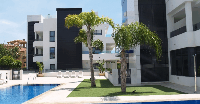 Leilighet på bakkeplan til leie i Albir Lux blokk Albiralia