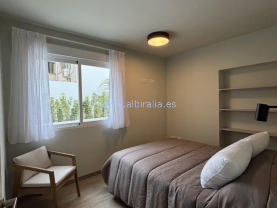big apartment with private garden for long term rent in Alfaz del Pi