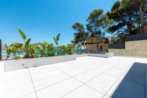 Big terrasse surface in luxury property for sale in Costa Blanca Alicante
