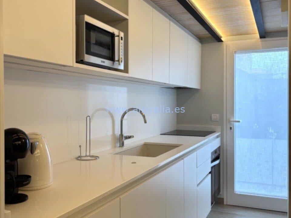 moderno apartamento para alquiler de larga temporada en Alfaz del Pi, Alicante