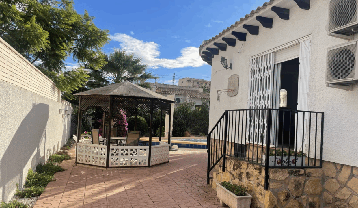 villa for rent in Alfaz