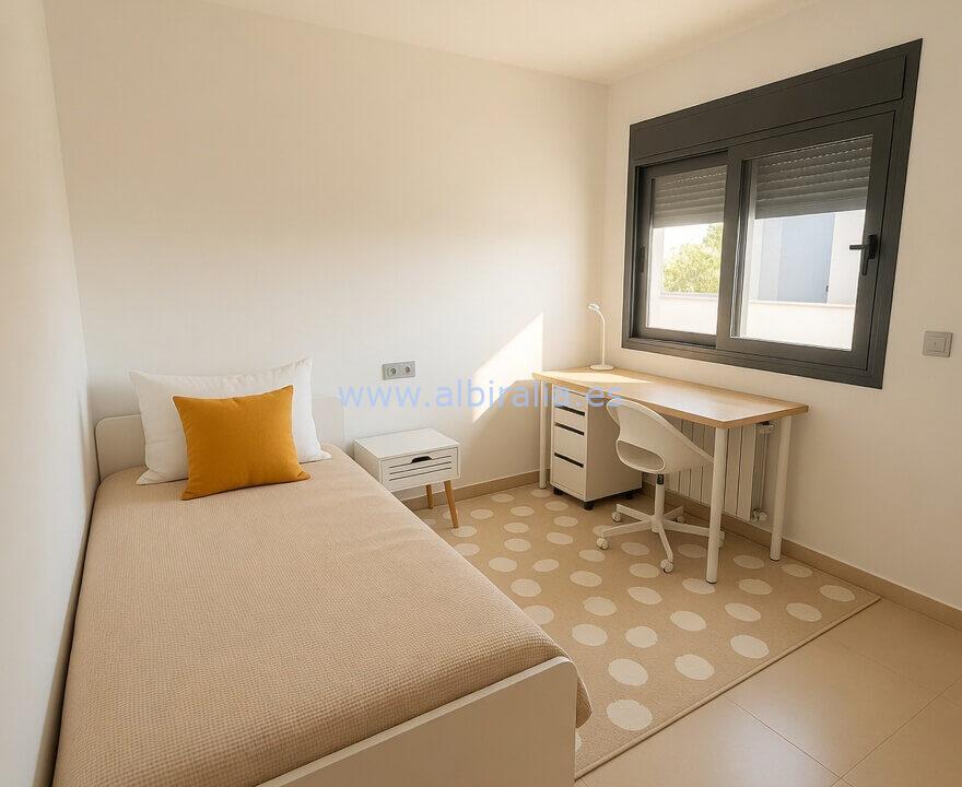 2 bedrooms property for rent in Albir
