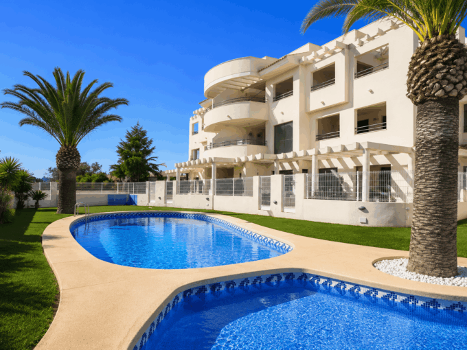 summer holidays apartment with pool in Albir, Alicante