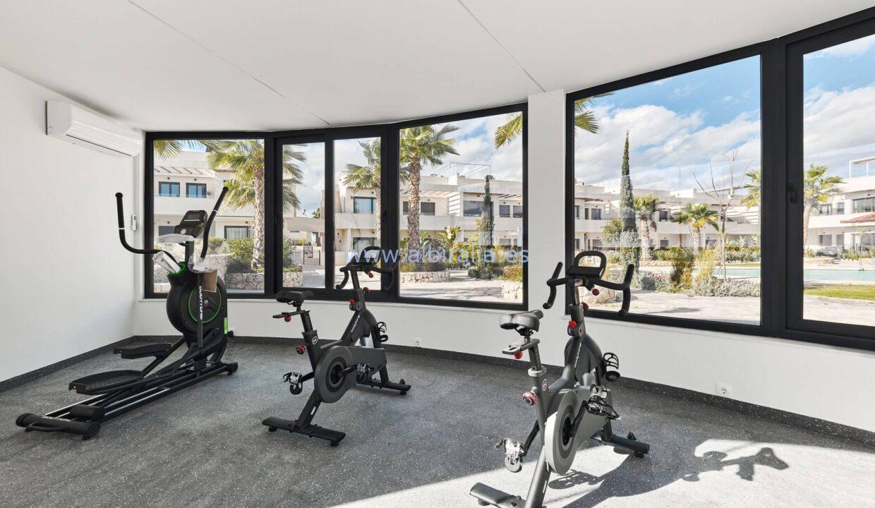 communal-gym-garden-views-new-build-complex-costa-blanca