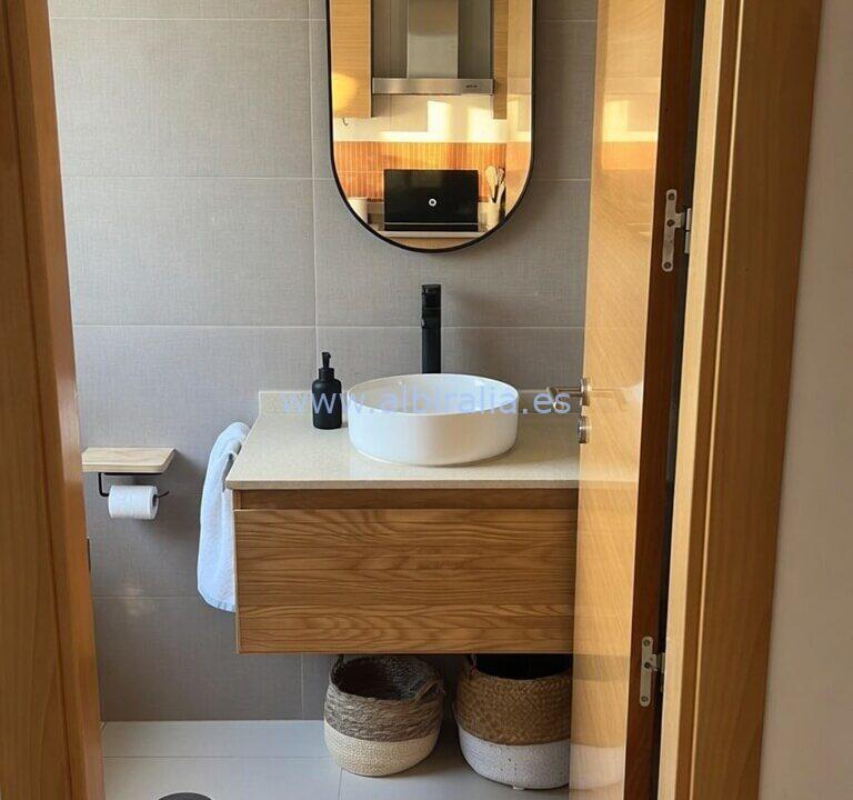 furnished 2 bedrooms apartment in the center of Albir