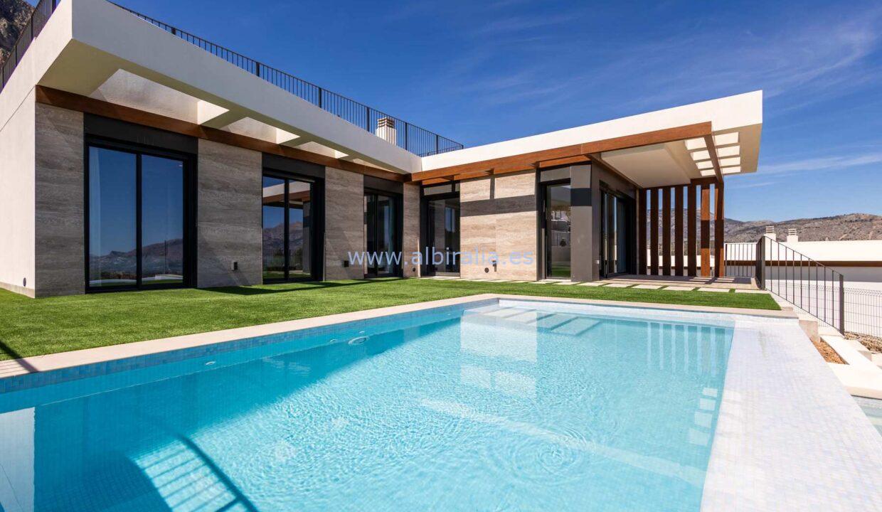kjope-villa-spania-privat-basseng-fjell-polop-costa-blanca